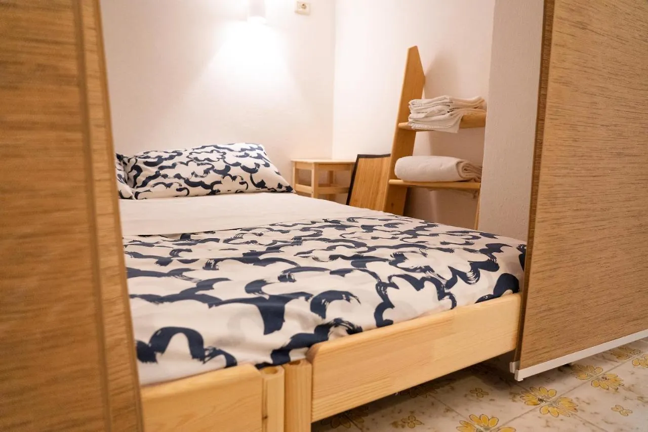 Villa Wanda - Seafront Apartment On Cala Burantino With Private Cove 알게로