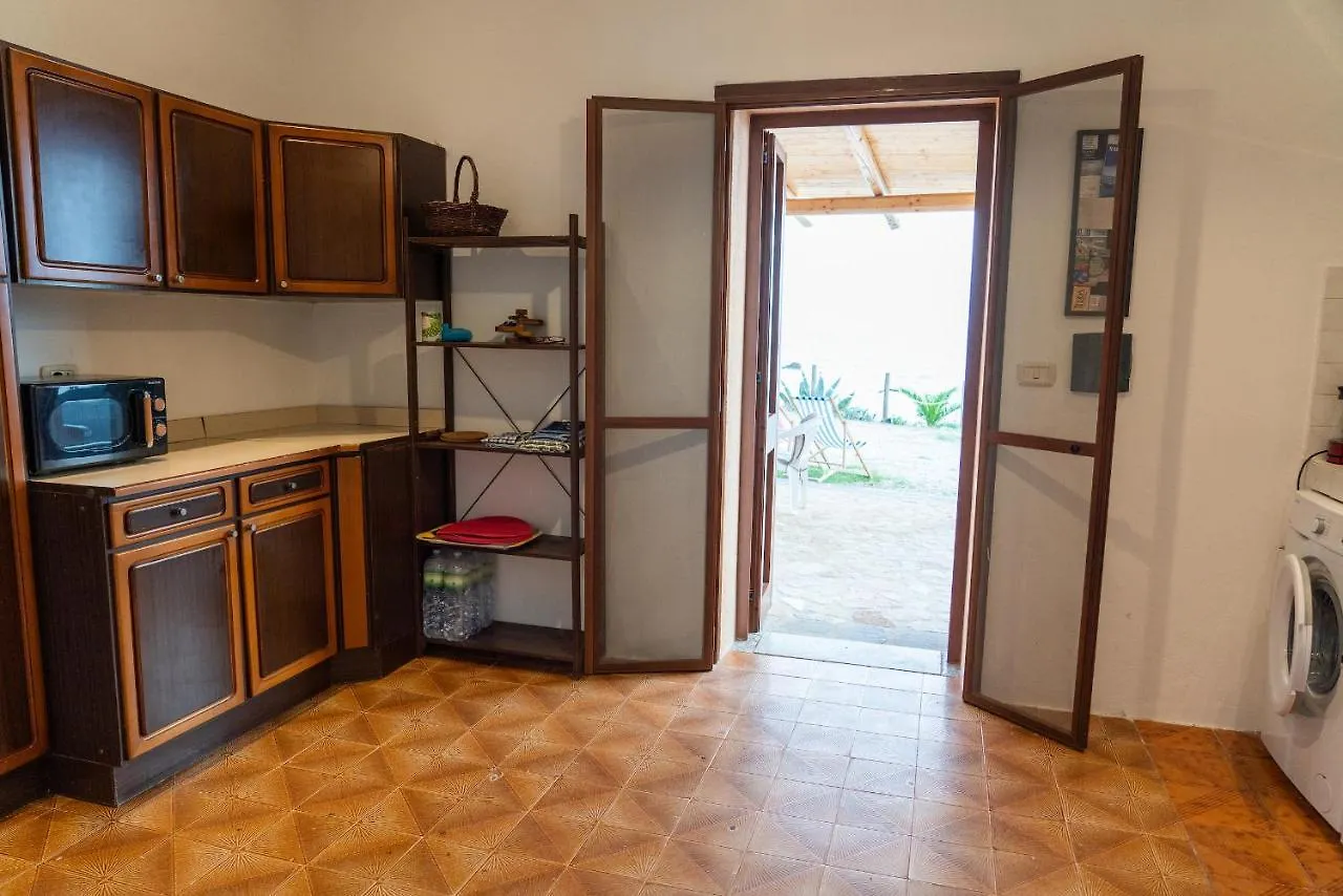 Villa Wanda - Seafront Apartment On Cala Burantino With Private Cove 알게로 이탈리아