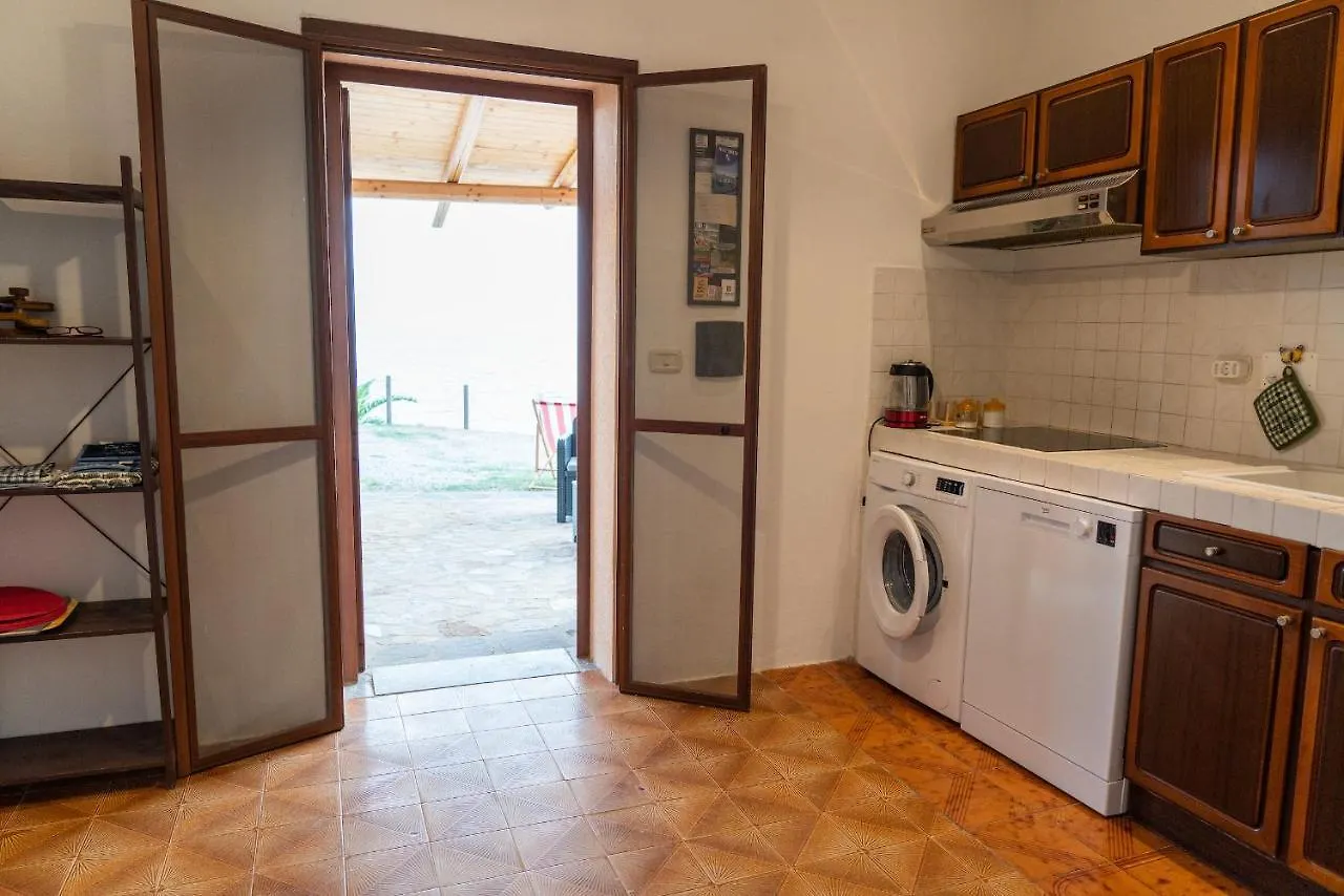 Villa Wanda - Seafront Apartment On Cala Burantino With Private Cove 알게로