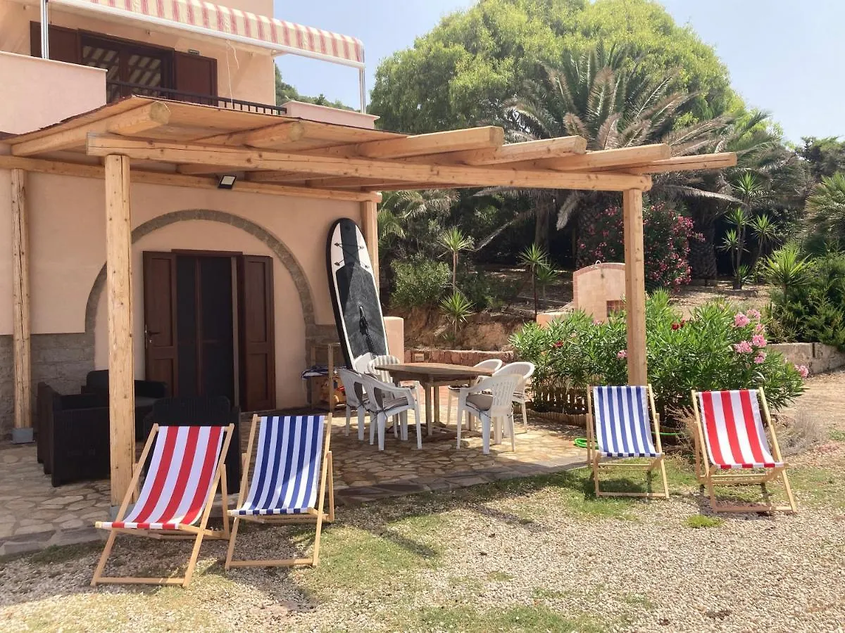 Villa Wanda - Seafront Apartment On Cala Burantino With Private Cove Альгеро Италия